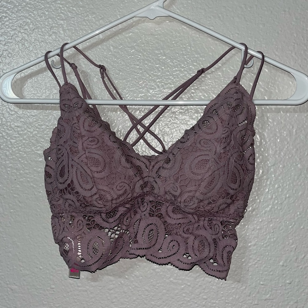 NWOT Victorias Secret Pink Lightly-Lined Lace Embroidered Pastel Purple Bralette